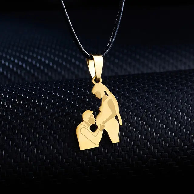 Beloved Mama Pendant Necklace