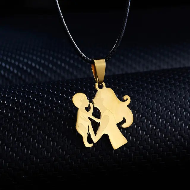 Beloved Mama Pendant Necklace