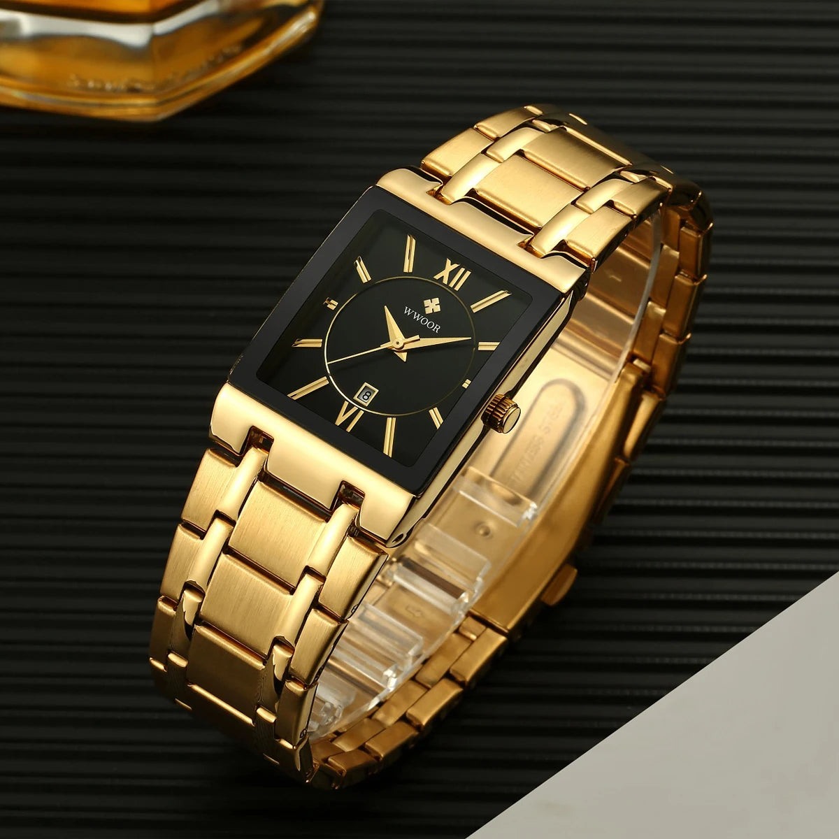 Stylish Quartz Stainless Steel Watch for Men