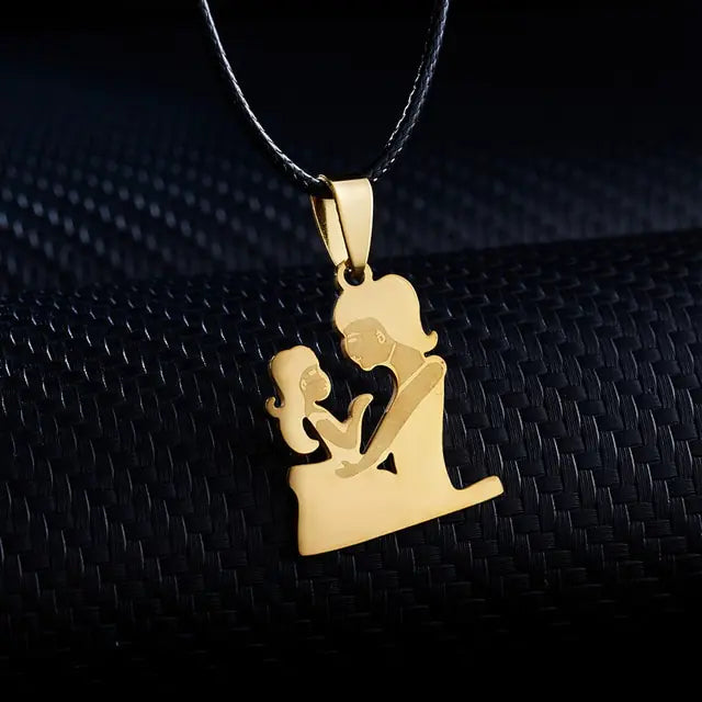 Beloved Mama Pendant Necklace