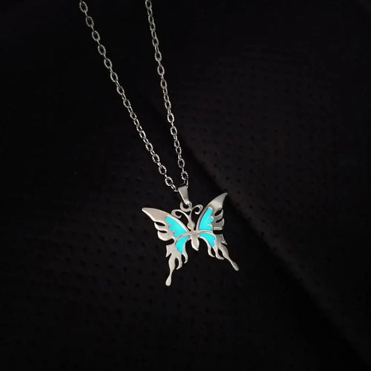 Collar de mariposa - Butterfly Glow Necklace